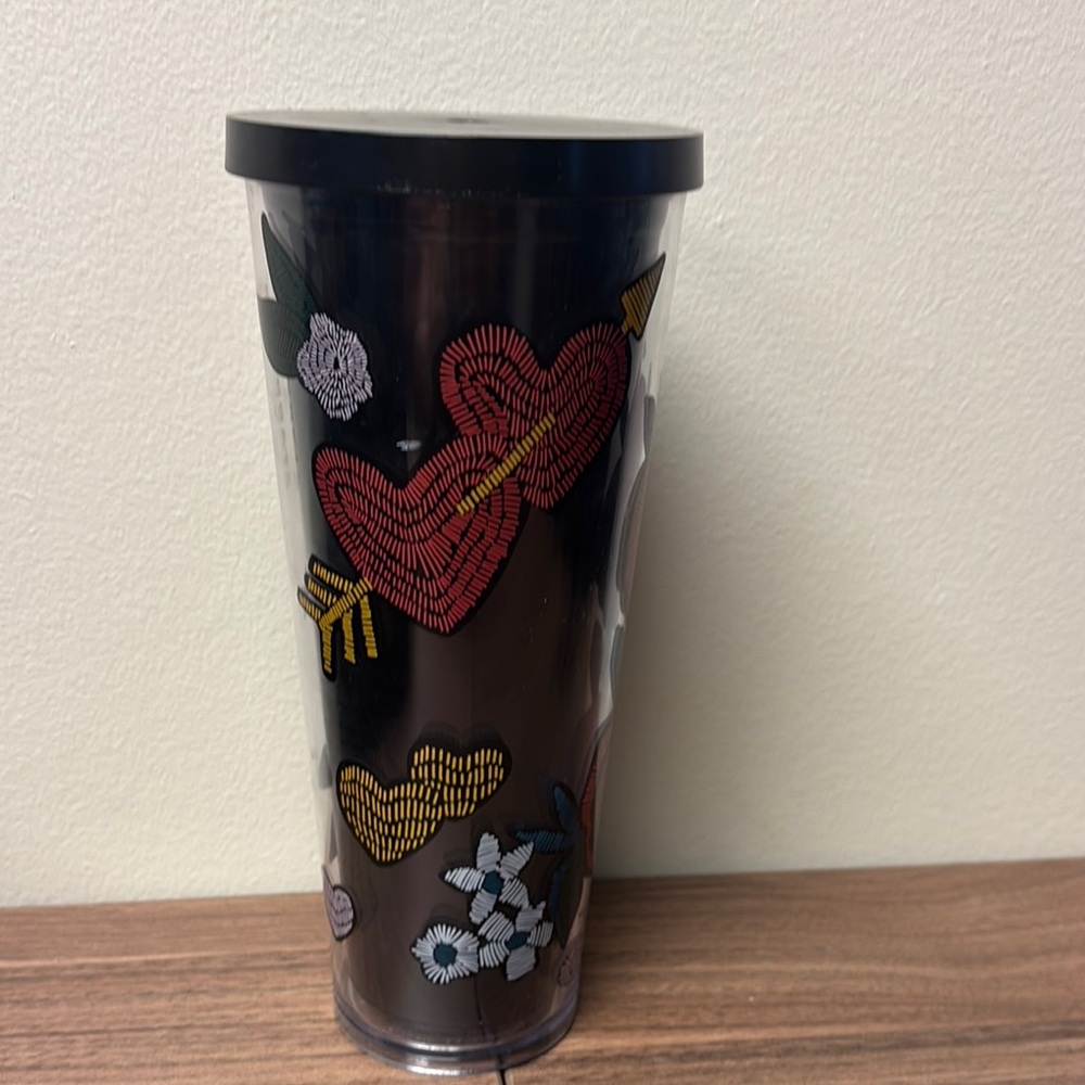 Starbucks venti Love Heart Embroidered